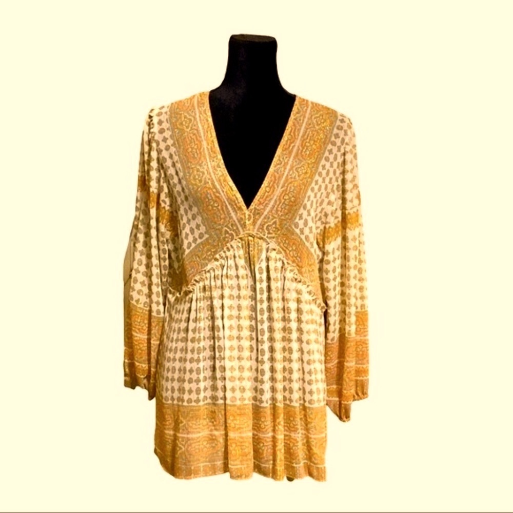 SZ L Rose & Olive sheer boho top